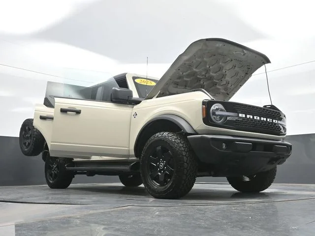Used 2025 Beige Ford Outer Banks image 32