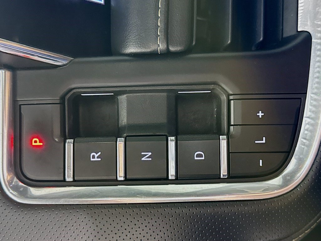 Used 2021 Shadow Gray Metallic Chevrolet Premier image 16