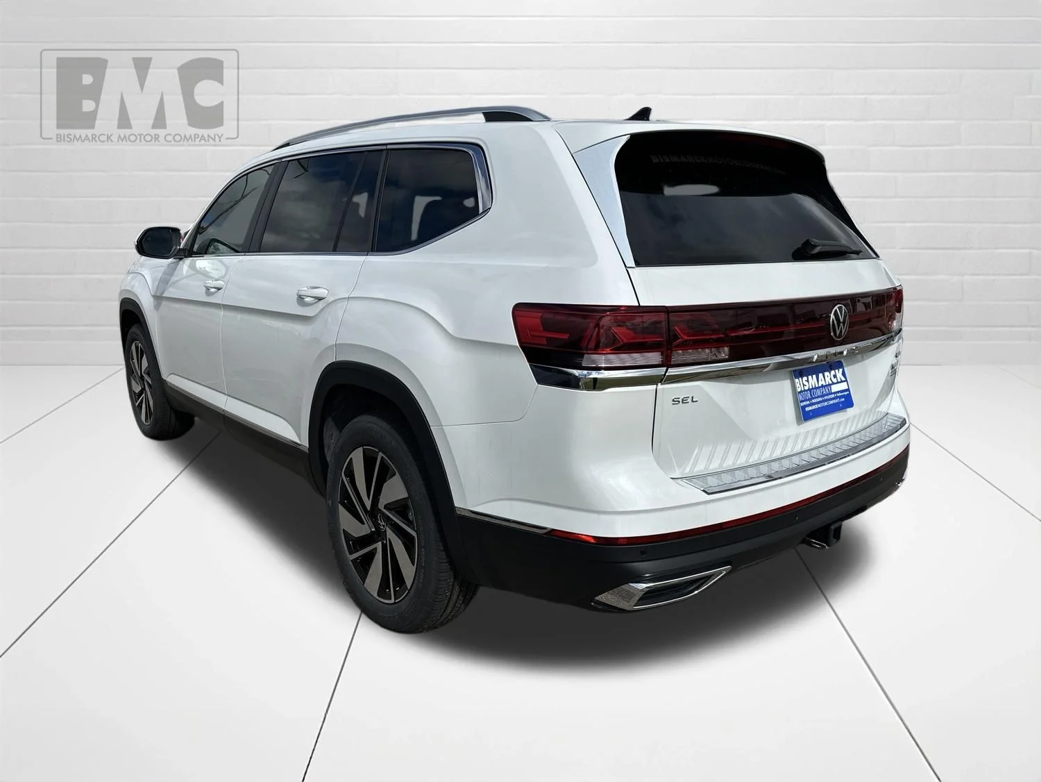 New 2026 White/off-white Volkswagen 2.0T SEL image 4