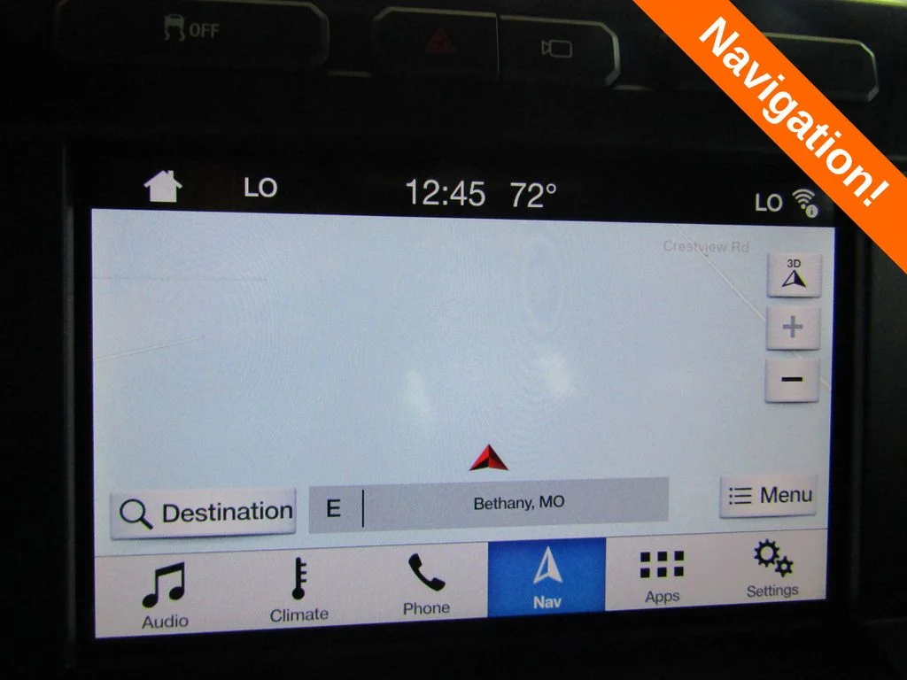 Used 2019  Ford Lariat image 18