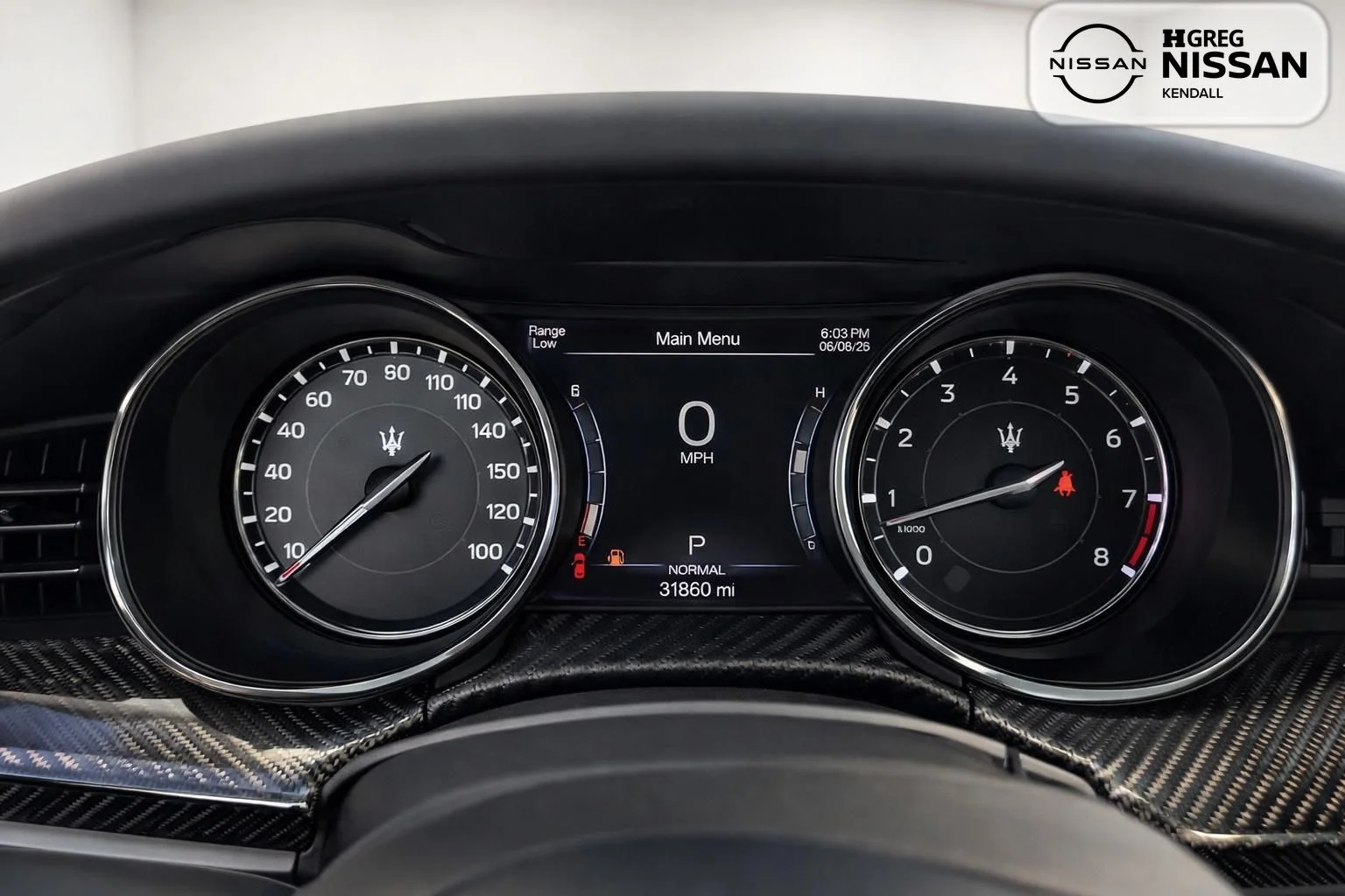 Used 2022 Silver Maserati Modena image 9