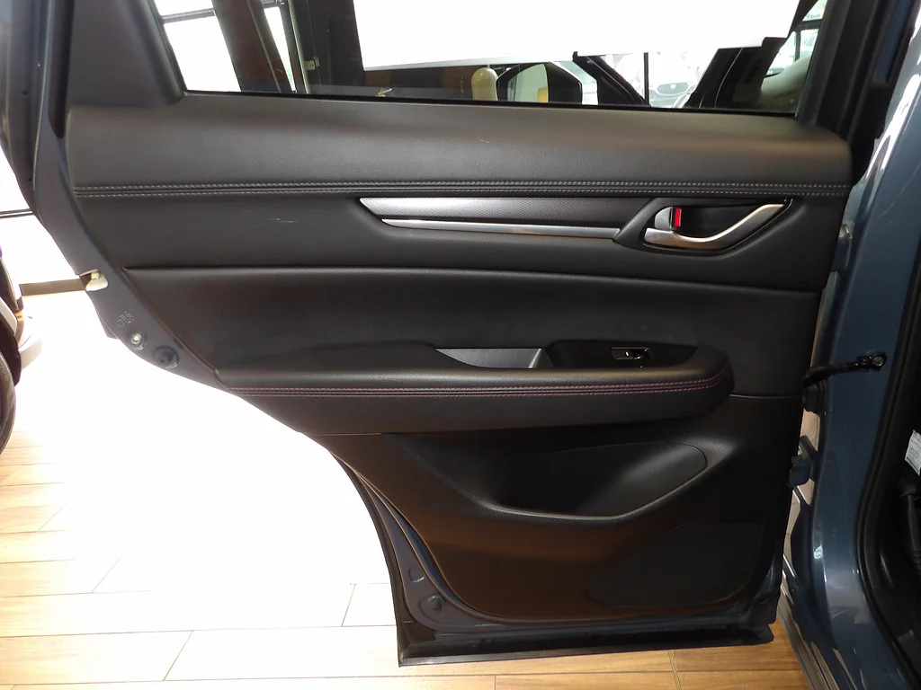 Certified Used 2024 Polymetal Gray Metallic Mazda 2.5 S Carbon Edition image 22