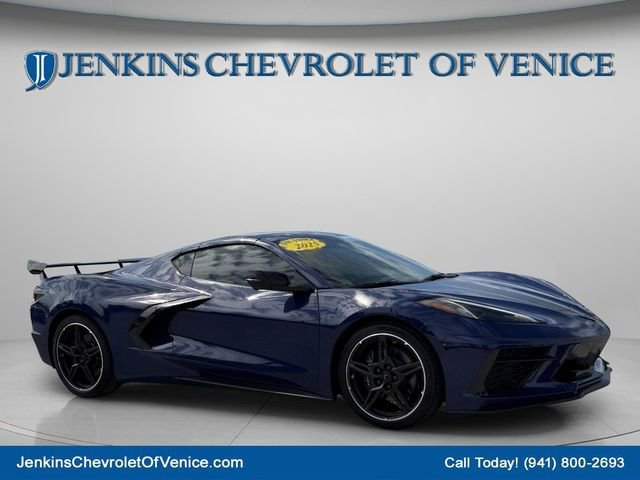 2025 Chevrolet Corvette Stingray Coupe 2LT's photo
