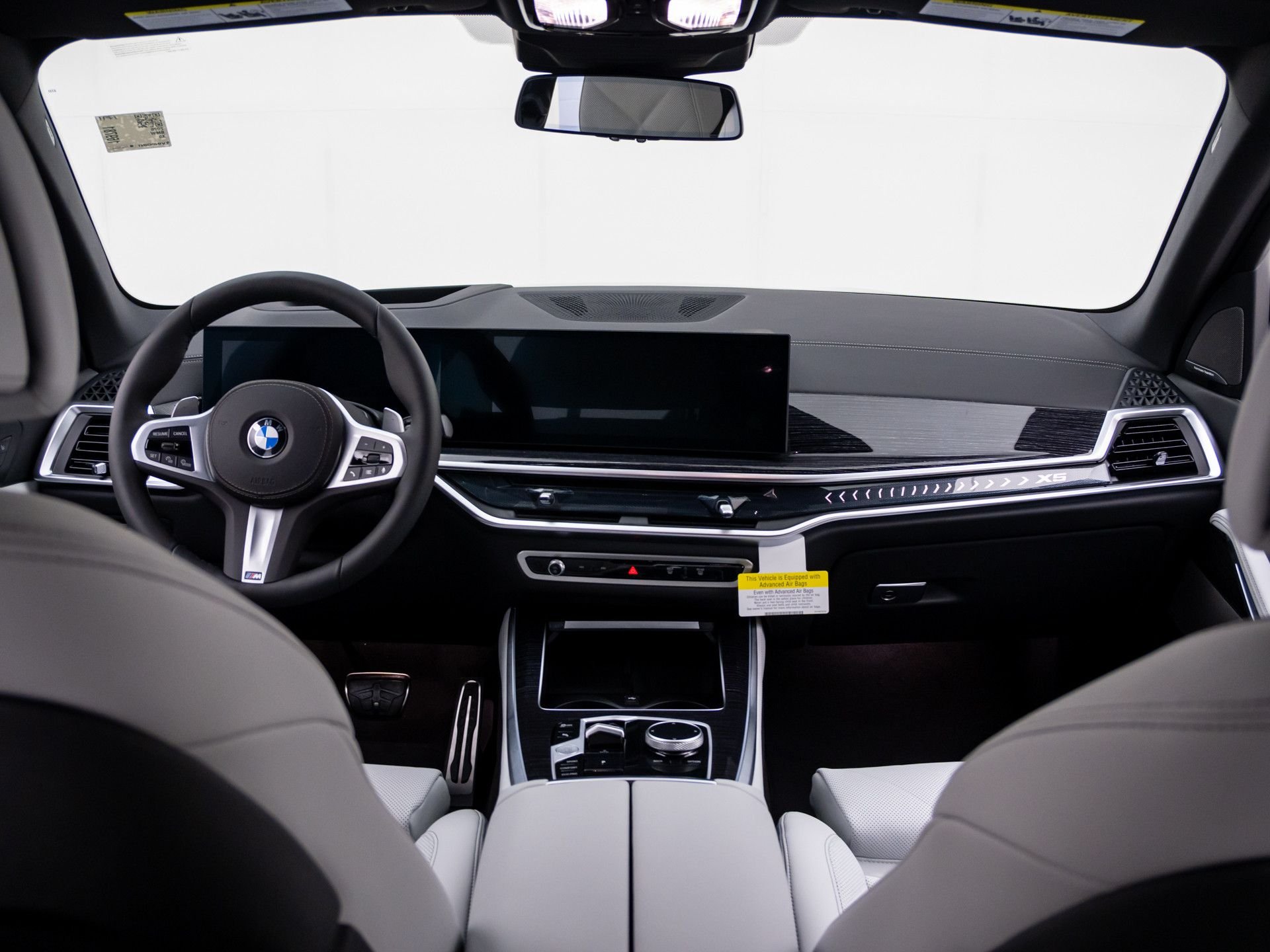 New 2026 Carbon Black Metallic BMW xDrive40i image 10
