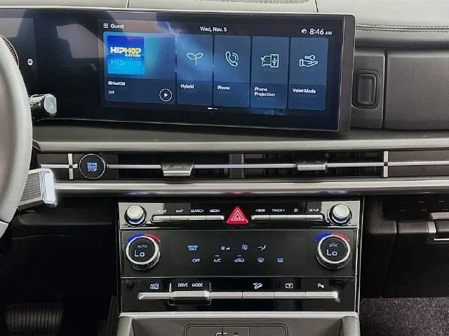 New 2026 Silver Hyundai SE image 15
