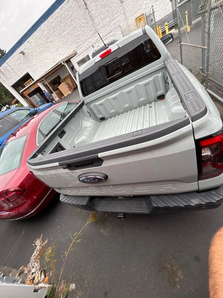 Used 2024 Gray Ford Lariat image 5