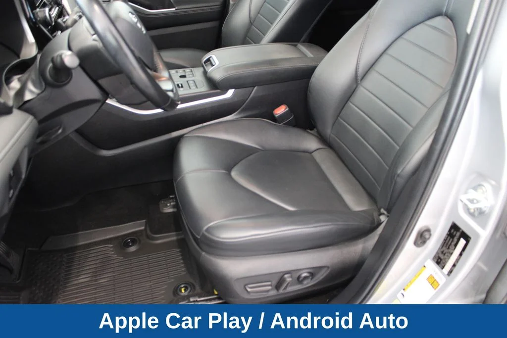 Used 2024 Silver Toyota XLE image 11