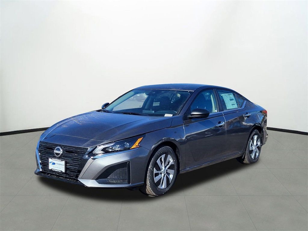 2025 Nissan Altima S