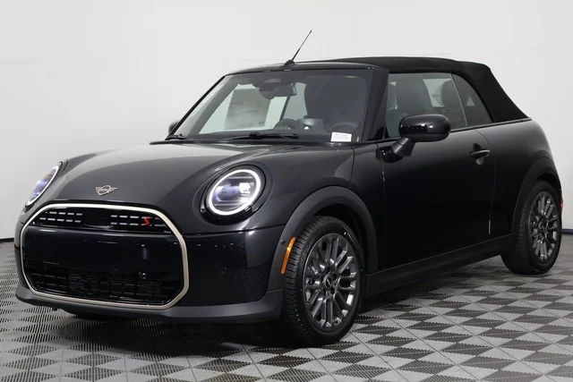 2026 MINI Convertible Signature Plus
