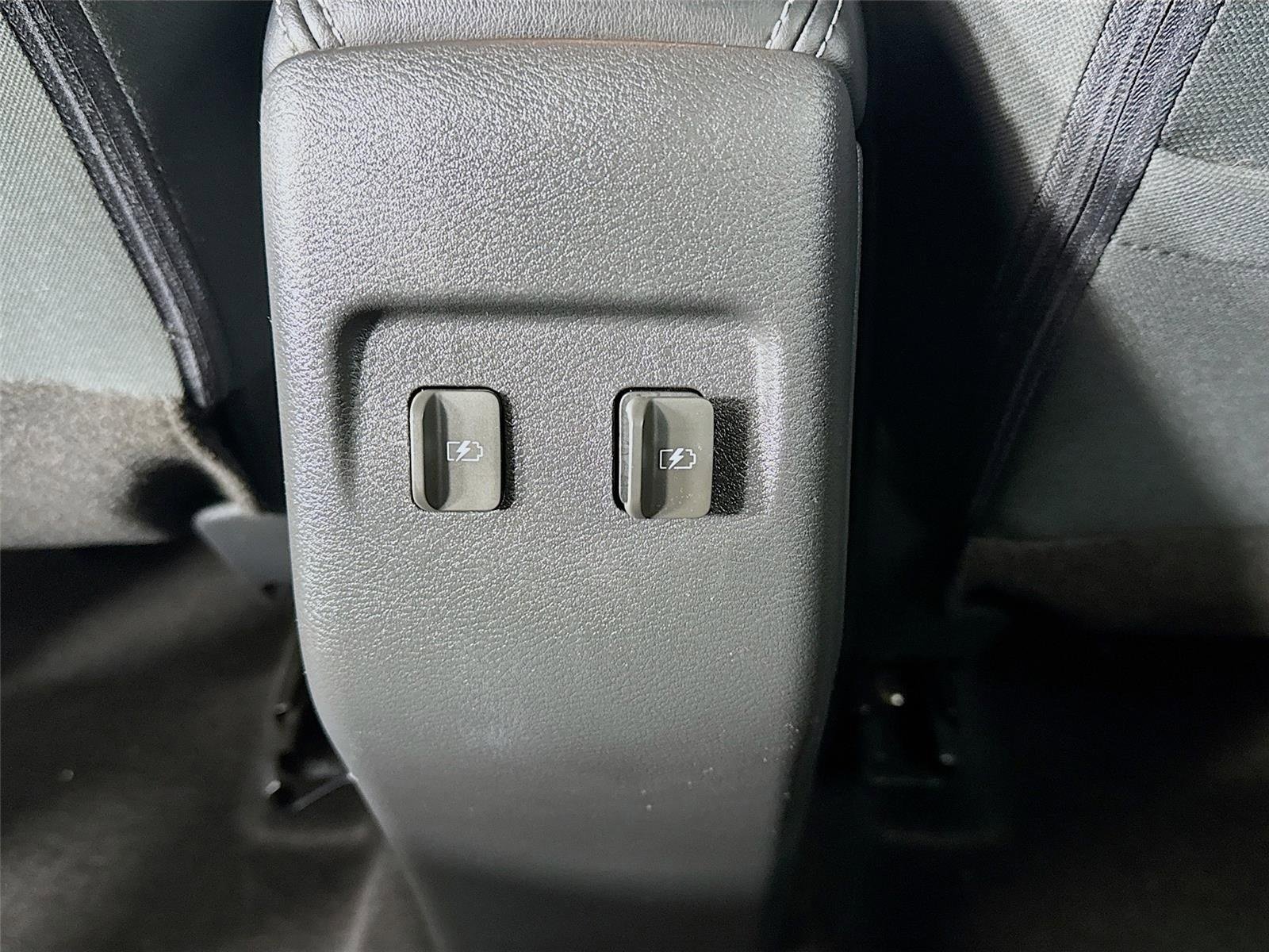 Used 2021 Super Black Nissan SV image 23