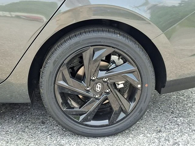 New 2026 Gray Hyundai SEL Sport image 18