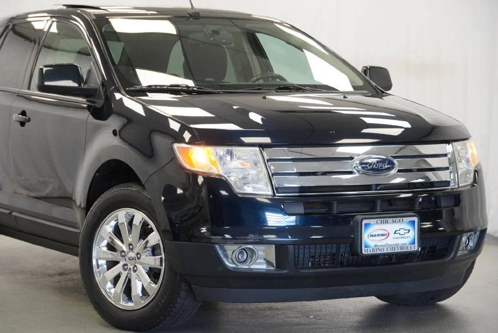 Used 2010 Black Ford SEL image 7