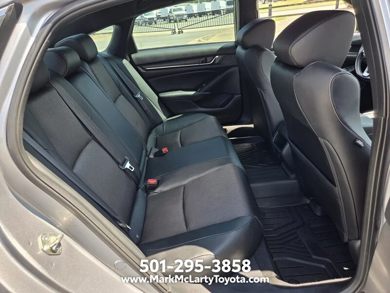 Used 2018 SILVER Honda SPORT 1.5T CVT image 14