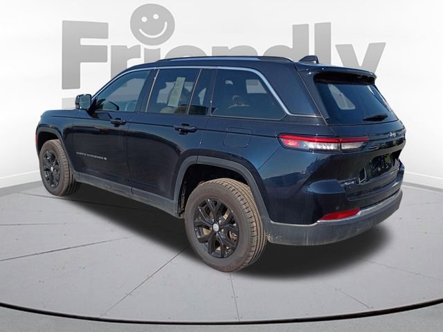 Used 2023 Black Jeep Limited image 7