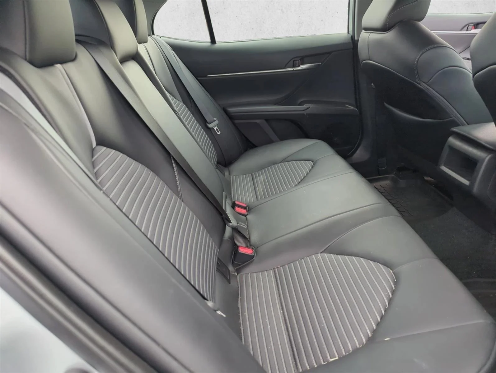 Used 2023 Celestial Silver Metallic Toyota SE image 23
