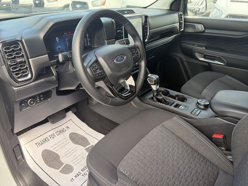 Used 2024 Green Ford XLT image 11