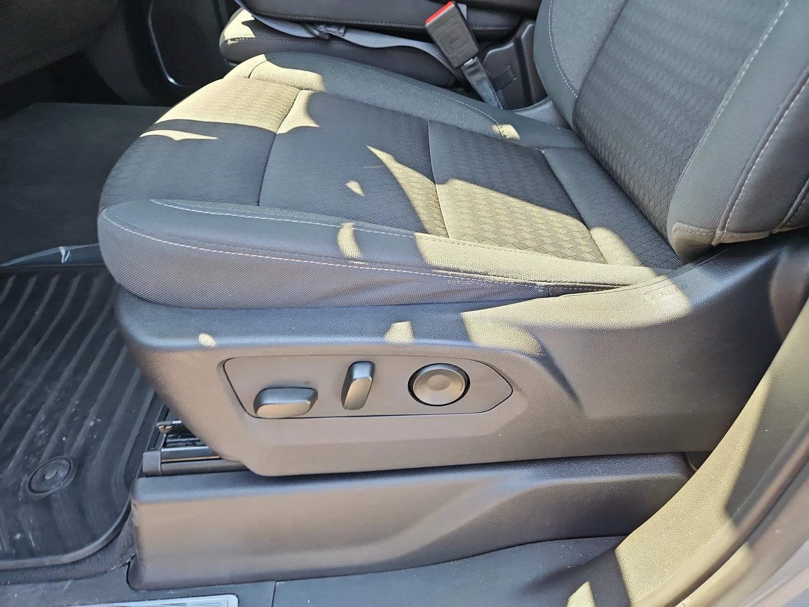Used 2024 Thunderstorm Gray GMC Elevation image 15