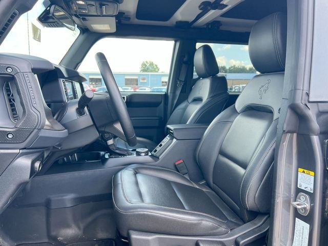 Used 2025 Gray Ford Badlands image 15