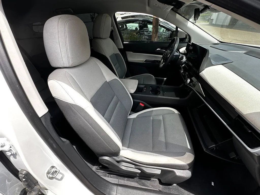 Used 2024 White Honda EX image 20