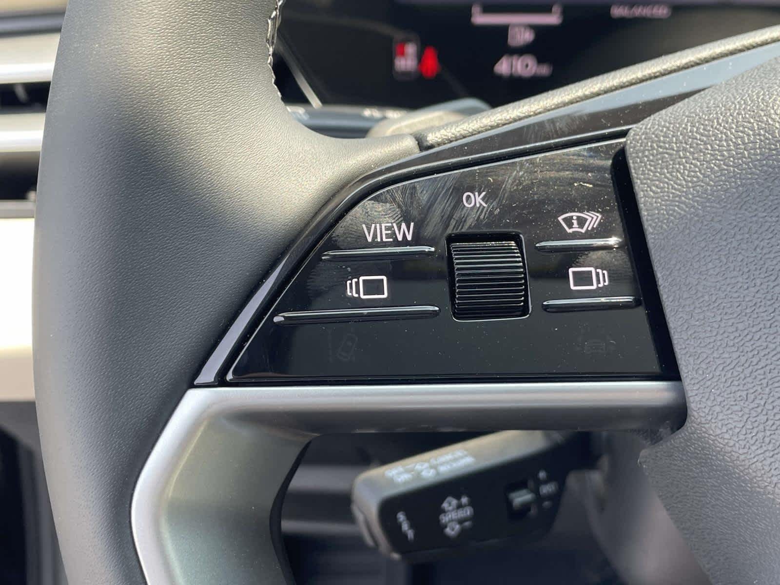 New 2026 0E0E/Black Audi Premium Plus image 34