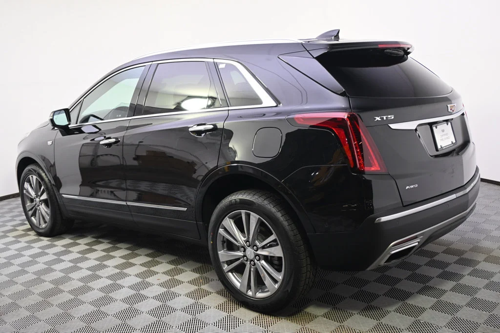 Used 2024 Stellar Black Metallic Cadillac Premium Luxury image 3