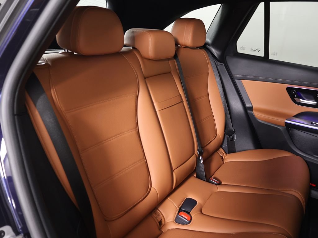 2023 Mercedes-Benz GLC GLC 300 - Photo 33