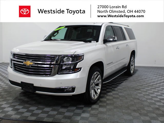 Used 2017 Iridescent Pearl Tricoat Chevrolet Premier image 1