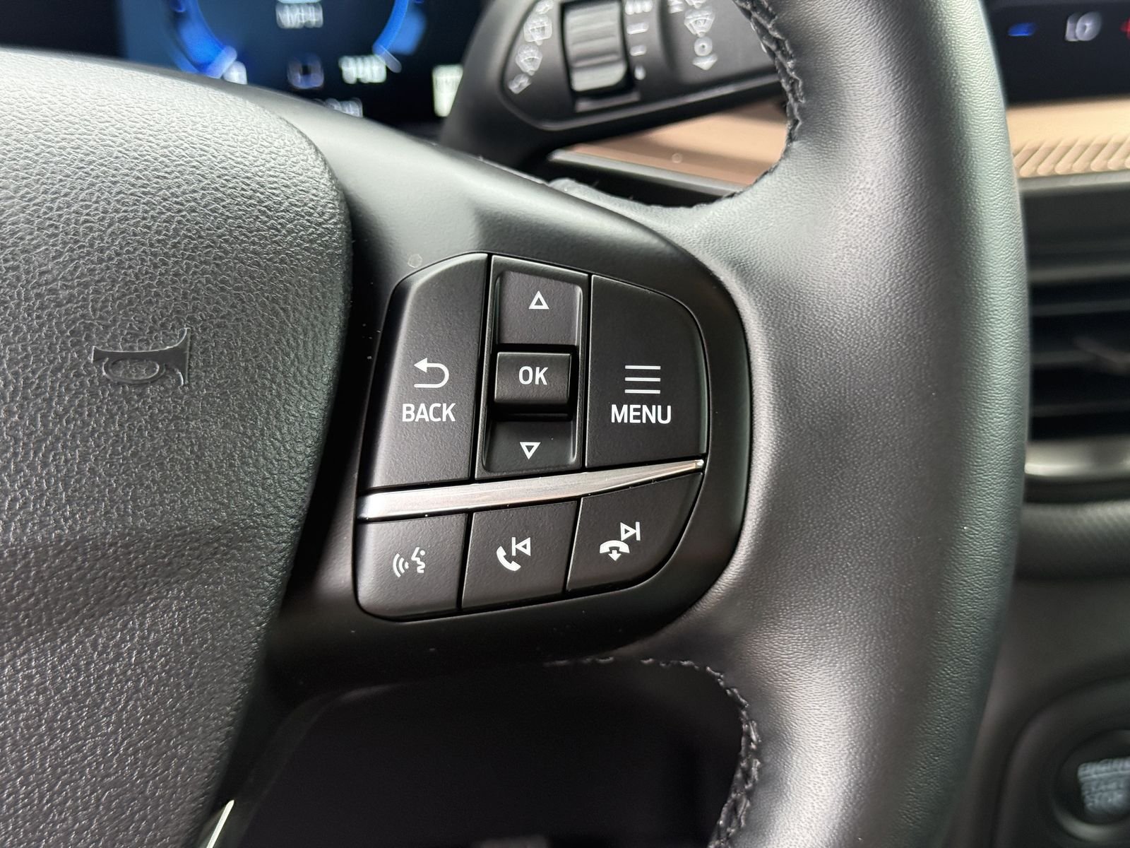 Used 2025 White Ford Outer Banks image 36