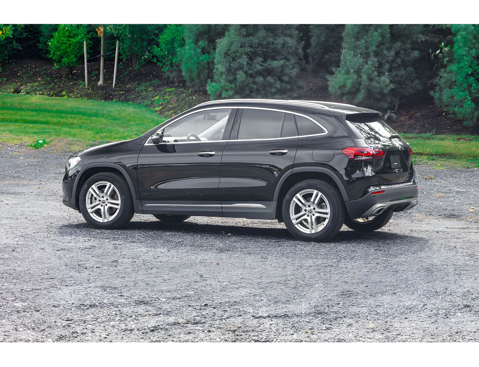 Used 2022 Black Mercedes-Benz GLA 250 image 11