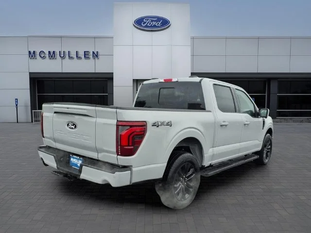 New 2026 Oxford White Ford XLT image 5