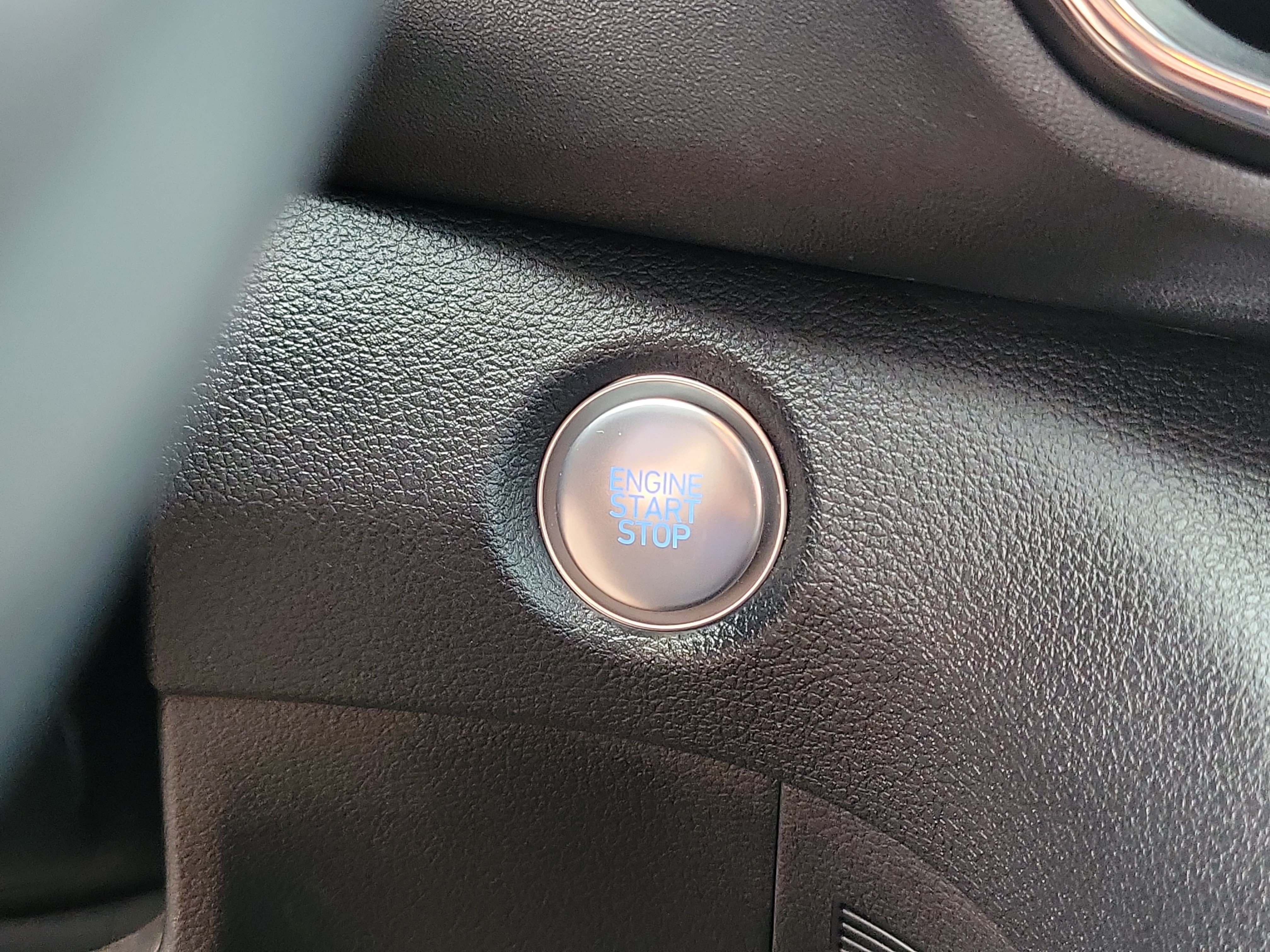 Certified Used 2023 Shimmering Silver Hyundai SEL image 18