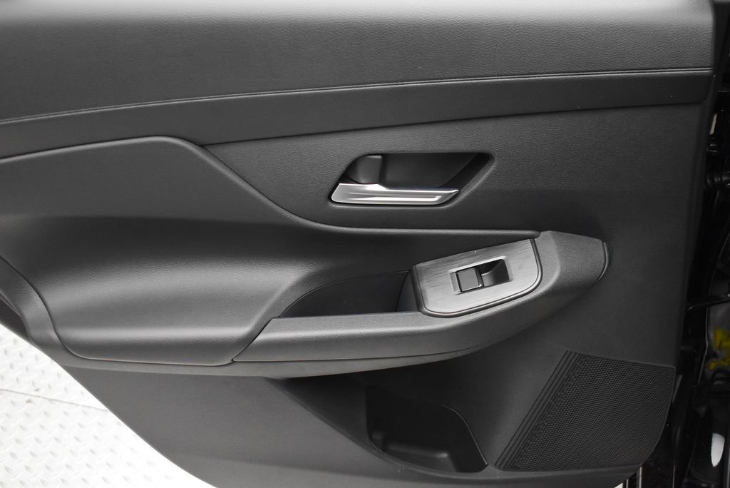 2026 Nissan Sentra SR - Photo 31