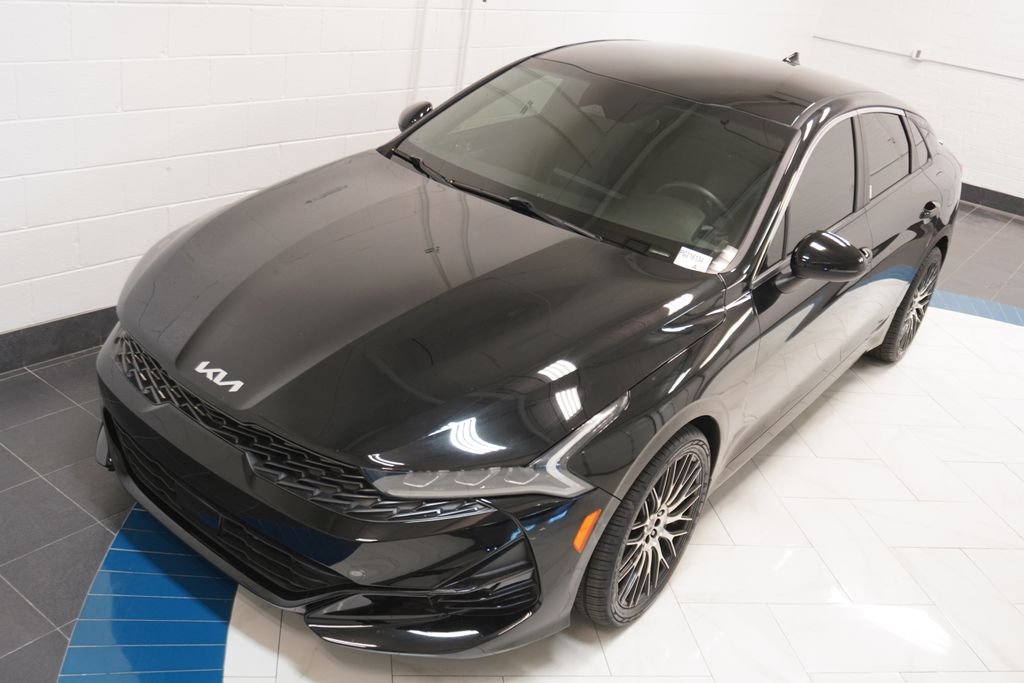Used 2023 Black Kia GT-Line image 41