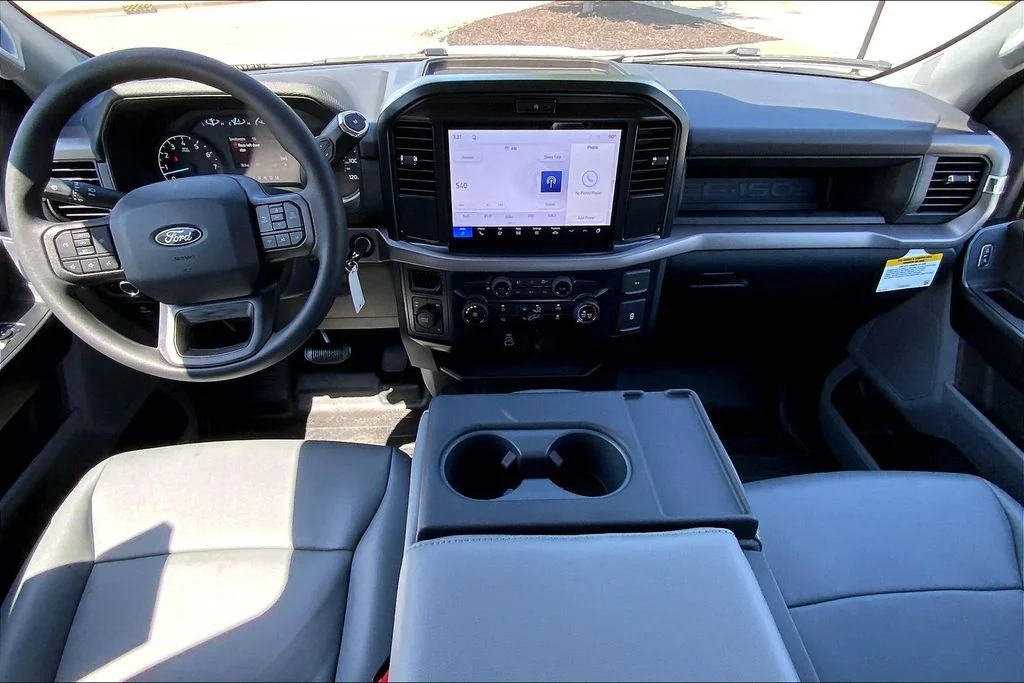 New 2026 Oxford White Ford XL image 5