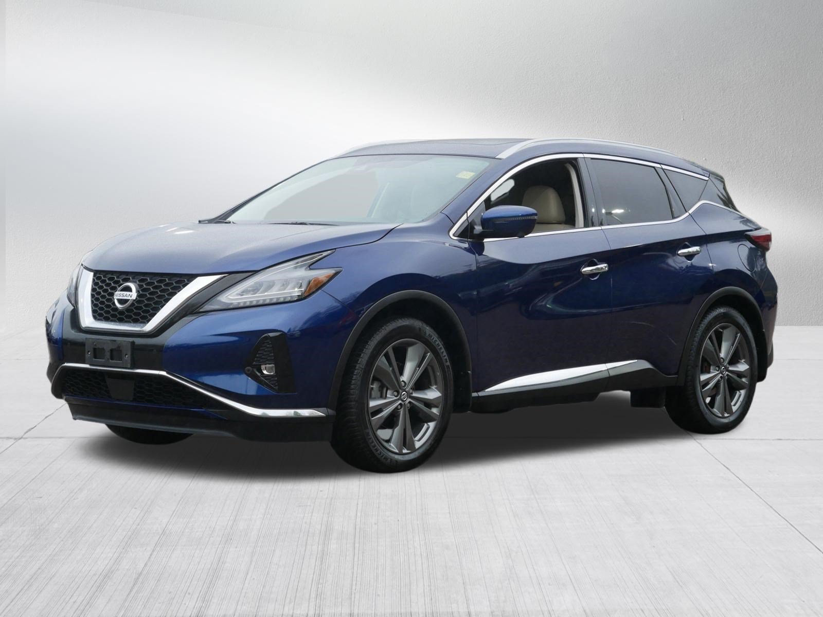 Certified Used 2019 Deep Blue Pearl Nissan Platinum image 3