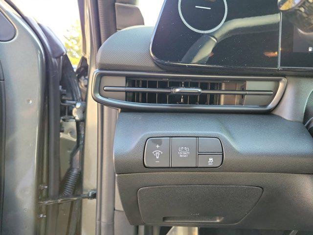 2025 Hyundai Elantra Blue - Photo 21