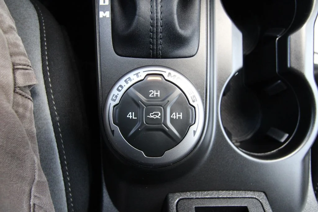 Used 2023 Red Ford Big Bend image 27