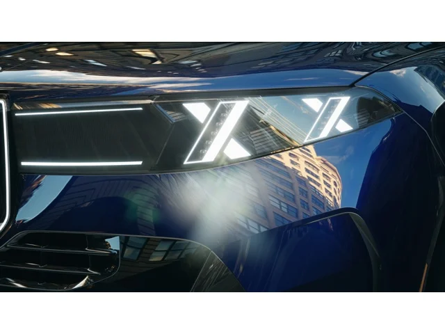 New 2027 Tanzanite Blue II Metallic BMW X5 40 image 6