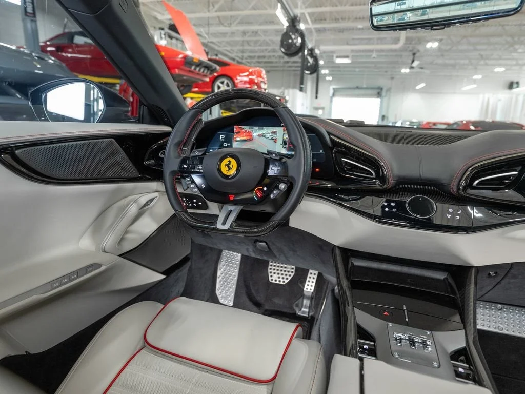 2025 Ferrari Purosangue Base - Photo 22
