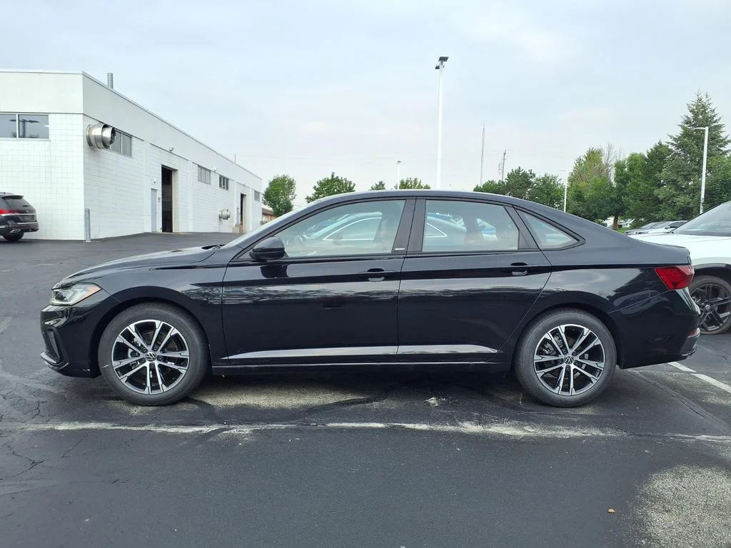 New 2026 Deep Black Pearl Volkswagen 1.5T Sport image 3