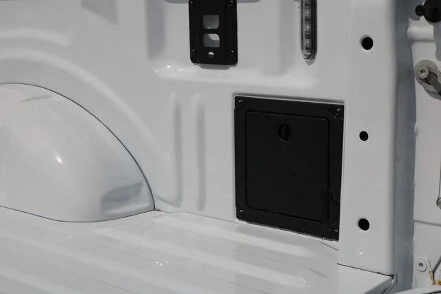 New 2026 Oxford White Ford XLT image 43