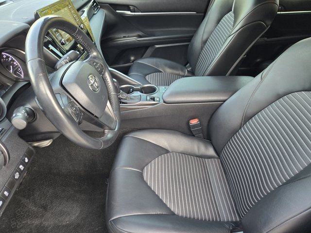 Used 2021 White Toyota SE image 12