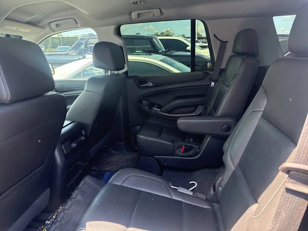 Used 2020 SATIN STEEL METALLIC Chevrolet LT image 4