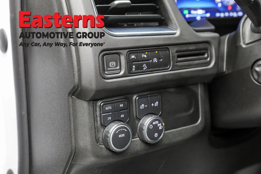 Used 2023 White Chevrolet Premier image 21