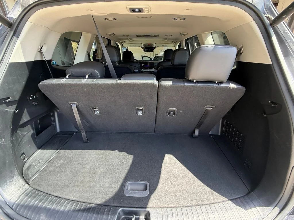 Used 2025 Gray Kia S image 19