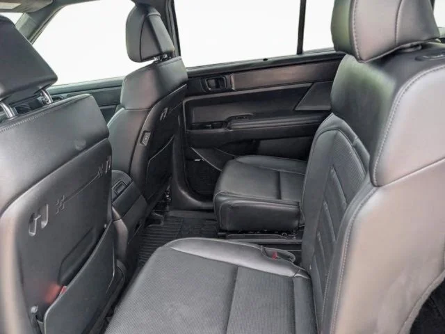 Used 2025 Gray Hyundai Calligraphy image 12