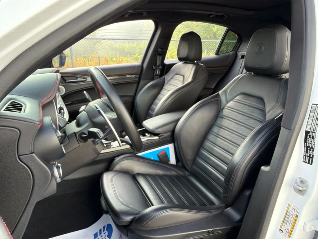 2023 Alfa Romeo Stelvio Estrema - Photo 24