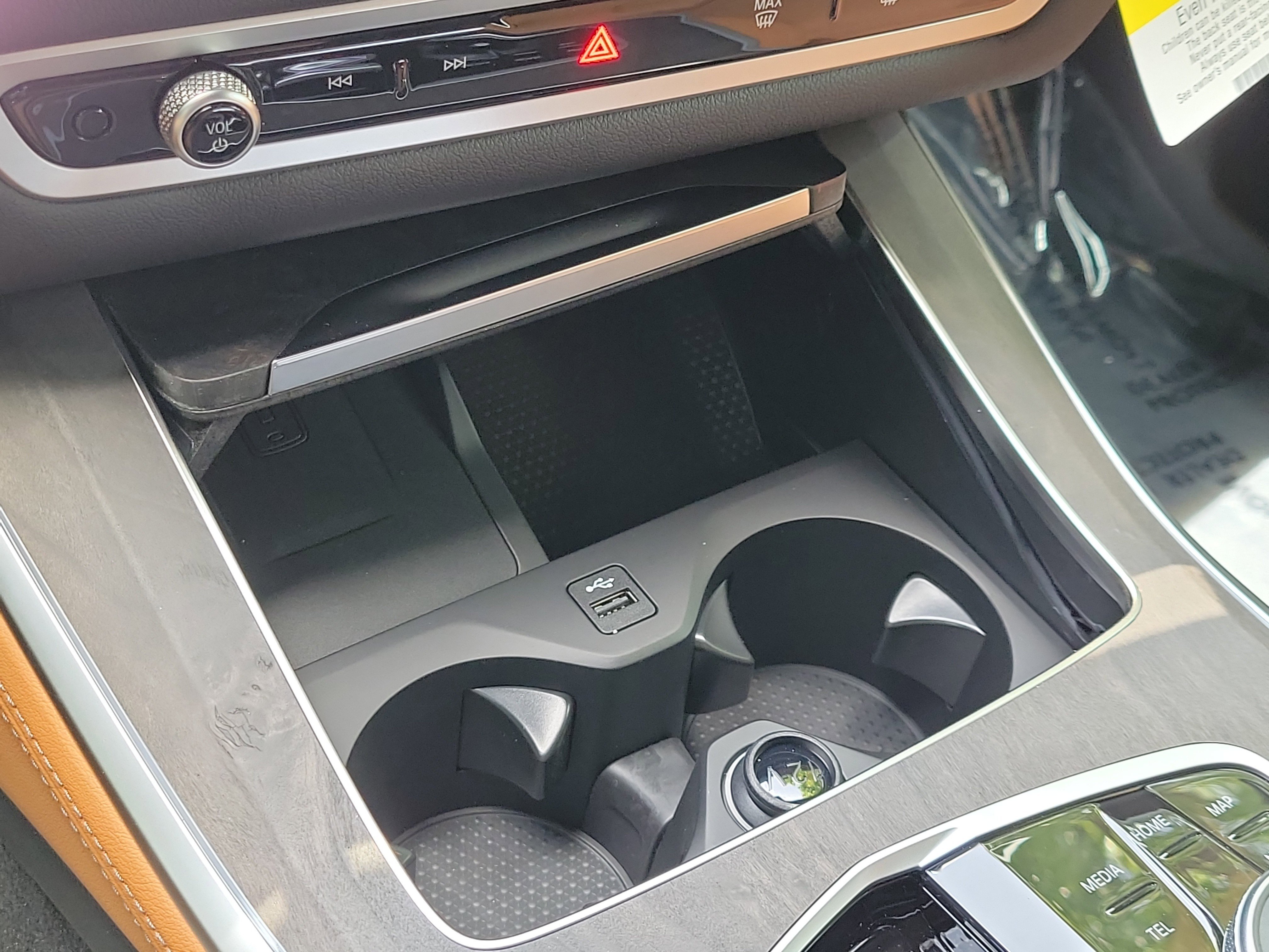 New 2026 Skyscraper Grey Metallic BMW sDrive40i image 29