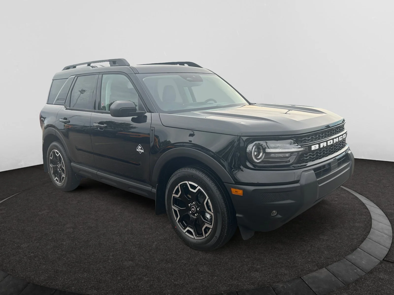 New 2026 Shadow Black Ford Outer Banks image 7