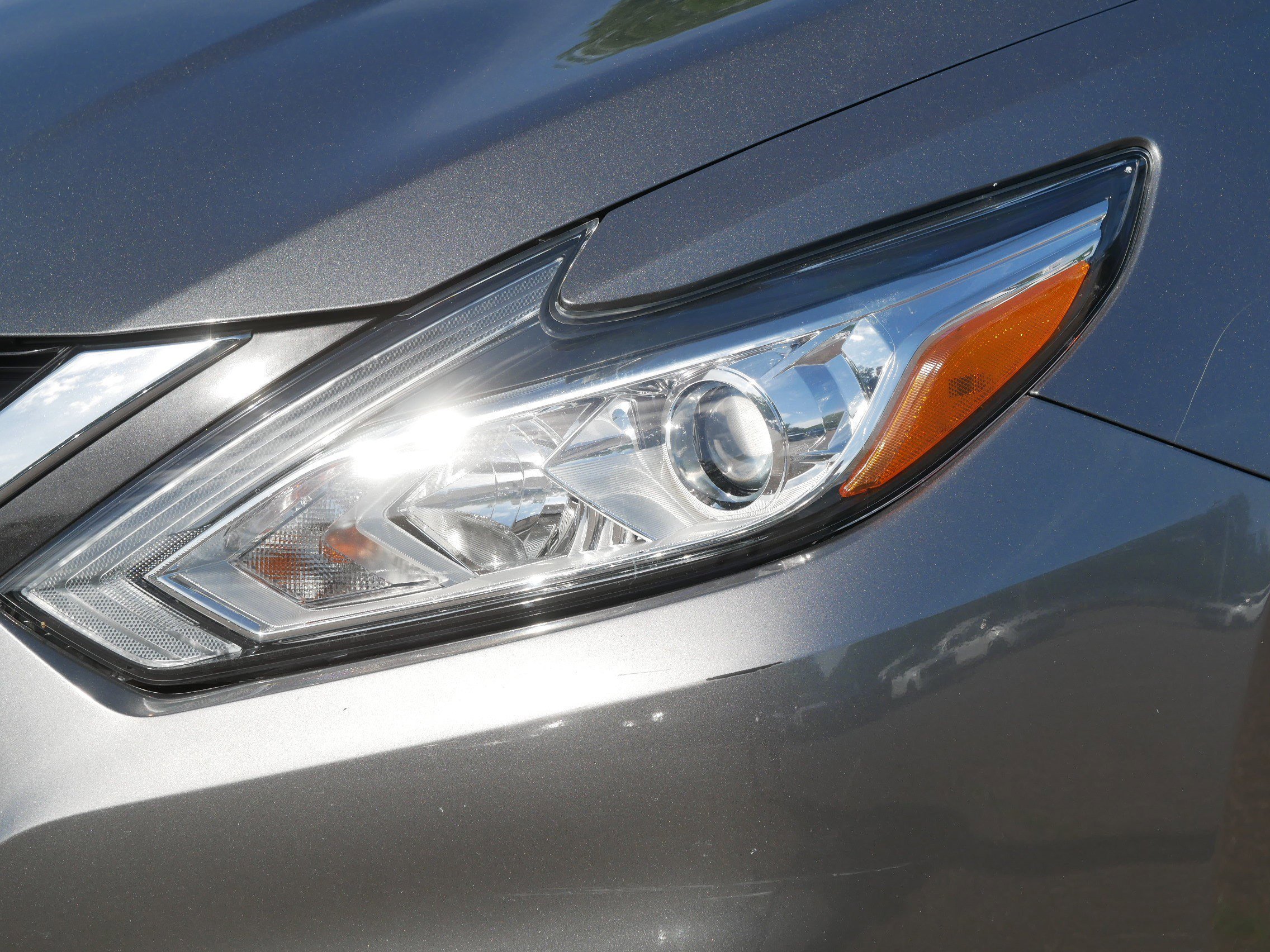 Certified Used 2017 Gun Metallic Nissan 2.5 SV image 16